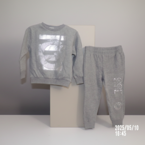 Kids Gray Fleece Sweatsuit Set – Cozy Pullover Sweatshirt & Jogger Pants (2-Piece Set)